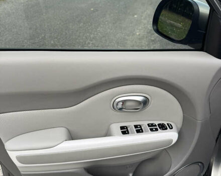 Коричневый Киа Soul, объемом двигателя 0 л и пробегом 111 тыс. км за 10300 $, фото 8 на Automoto.ua