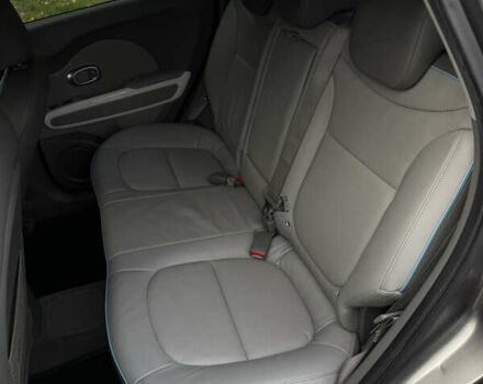 Коричневый Киа Soul, объемом двигателя 0 л и пробегом 111 тыс. км за 10300 $, фото 15 на Automoto.ua