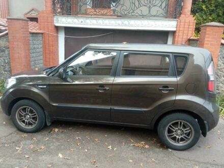 Кіа Soul 2011 у Києві на Automoto.ua Коричневий Кіа Soul, об'ємом двигуна 1.6 л та пробігом 140 тис. км за 6603 $, фото 1 на Automoto.ua