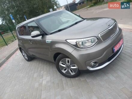 Коричневый Киа Soul, объемом двигателя 0 л и пробегом 115 тыс. км за 10400 $, фото 1 на Automoto.ua