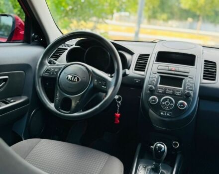 Червоний Кіа Soul, об'ємом двигуна 1.6 л та пробігом 80 тис. км за 7800 $, фото 5 на Automoto.ua