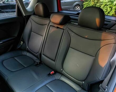 Красный Киа Soul, объемом двигателя 2 л и пробегом 126 тыс. км за 3500 $, фото 14 на Automoto.ua