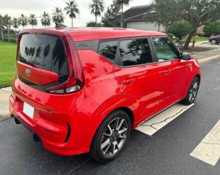 Красный Киа Soul, объемом двигателя 2 л и пробегом 29 тыс. км за 3000 $, фото 2 на Automoto.ua