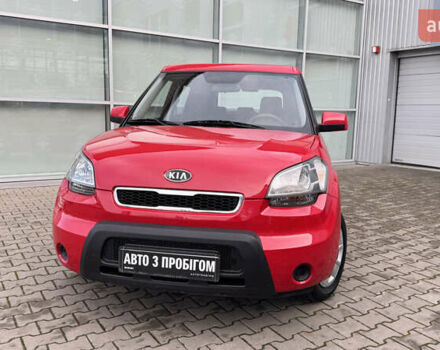 Красный Киа Soul, объемом двигателя 0 л и пробегом 104 тыс. км за 7499 $, фото 3 на Automoto.ua