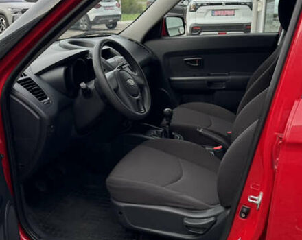 Красный Киа Soul, объемом двигателя 0 л и пробегом 104 тыс. км за 7499 $, фото 40 на Automoto.ua