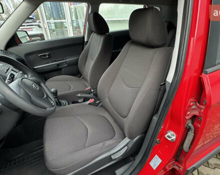 Красный Киа Soul, объемом двигателя 0 л и пробегом 104 тыс. км за 7499 $, фото 32 на Automoto.ua