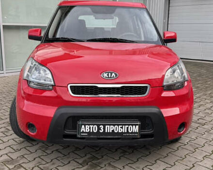 Красный Киа Soul, объемом двигателя 0 л и пробегом 104 тыс. км за 7499 $, фото 6 на Automoto.ua