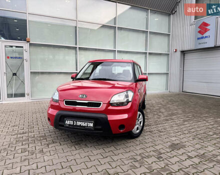 Красный Киа Soul, объемом двигателя 0 л и пробегом 104 тыс. км за 7499 $, фото 2 на Automoto.ua