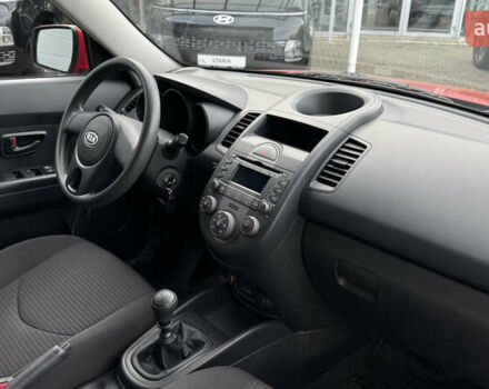 Красный Киа Soul, объемом двигателя 0 л и пробегом 104 тыс. км за 7499 $, фото 37 на Automoto.ua