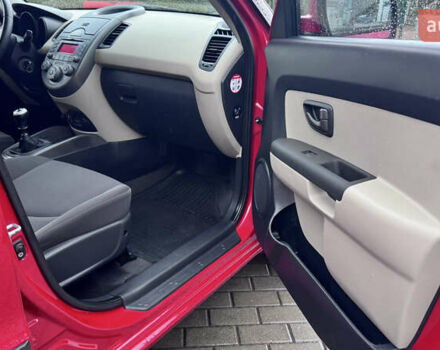 Красный Киа Soul, объемом двигателя 1.6 л и пробегом 212 тыс. км за 6600 $, фото 27 на Automoto.ua