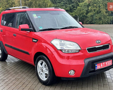 Красный Киа Soul, объемом двигателя 1.6 л и пробегом 212 тыс. км за 6600 $, фото 5 на Automoto.ua
