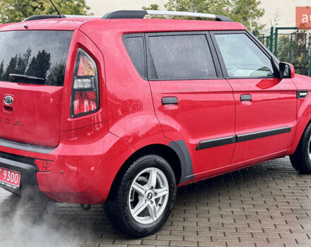 Красный Киа Soul, объемом двигателя 1.6 л и пробегом 212 тыс. км за 6600 $, фото 12 на Automoto.ua