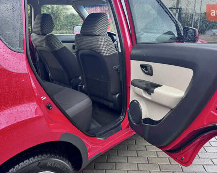 Красный Киа Soul, объемом двигателя 1.6 л и пробегом 212 тыс. км за 6600 $, фото 24 на Automoto.ua