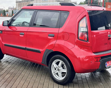 Красный Киа Soul, объемом двигателя 1.6 л и пробегом 212 тыс. км за 6600 $, фото 16 на Automoto.ua