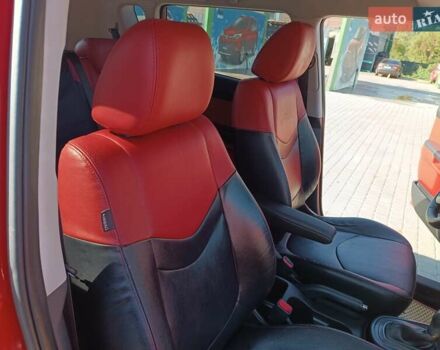 Красный Киа Soul, объемом двигателя 1.59 л и пробегом 160 тыс. км за 7500 $, фото 16 на Automoto.ua