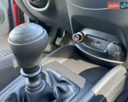 Красный Киа Soul, объемом двигателя 1.6 л и пробегом 27 тыс. км за 9100 $, фото 40 на Automoto.ua