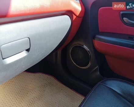 Красный Киа Soul, объемом двигателя 1.59 л и пробегом 160 тыс. км за 7500 $, фото 7 на Automoto.ua