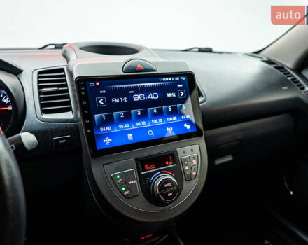 Червоний Кіа Soul, об'ємом двигуна 1.6 л та пробігом 188 тис. км за 8810 $, фото 11 на Automoto.ua