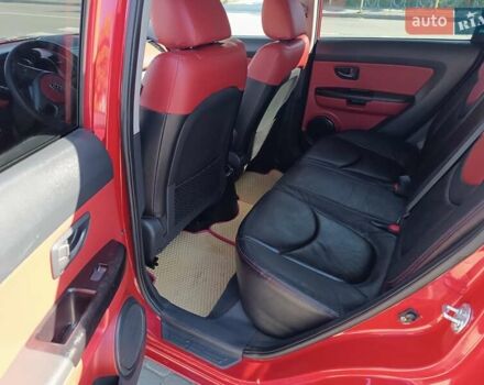 Красный Киа Soul, объемом двигателя 1.59 л и пробегом 160 тыс. км за 7500 $, фото 11 на Automoto.ua