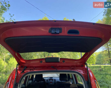 Красный Киа Soul, объемом двигателя 1.6 л и пробегом 27 тыс. км за 9100 $, фото 24 на Automoto.ua