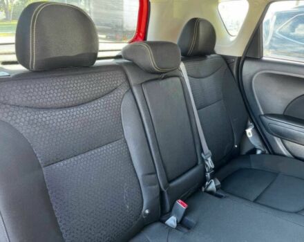 Красный Киа Soul, объемом двигателя 2 л и пробегом 78 тыс. км за 4500 $, фото 9 на Automoto.ua