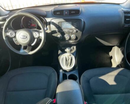 Красный Киа Soul, объемом двигателя 2 л и пробегом 78 тыс. км за 4500 $, фото 6 на Automoto.ua