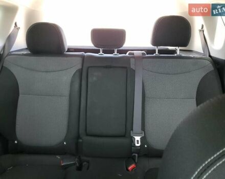 Червоний Кіа Soul, об'ємом двигуна 2 л та пробігом 99 тис. км за 2800 $, фото 9 на Automoto.ua