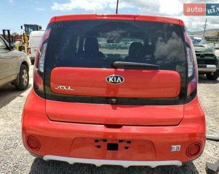 Червоний Кіа Soul, об'ємом двигуна 2 л та пробігом 99 тис. км за 2800 $, фото 5 на Automoto.ua