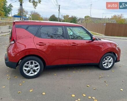 Красный Киа Soul, объемом двигателя 2 л и пробегом 161 тыс. км за 12850 $, фото 11 на Automoto.ua