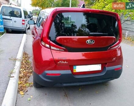 Красный Киа Soul, объемом двигателя 2 л и пробегом 160 тыс. км за 13100 $, фото 4 на Automoto.ua
