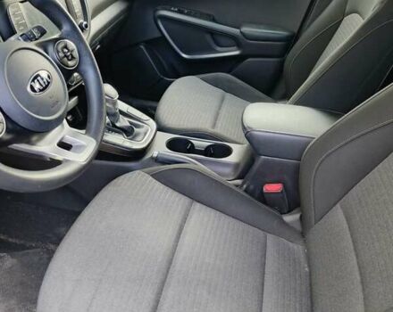 Красный Киа Soul, объемом двигателя 2 л и пробегом 161 тыс. км за 12850 $, фото 15 на Automoto.ua