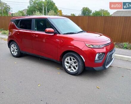 Красный Киа Soul, объемом двигателя 2 л и пробегом 160 тыс. км за 13100 $, фото 2 на Automoto.ua