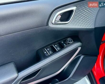 Красный Киа Soul, объемом двигателя 2 л и пробегом 121 тыс. км за 13990 $, фото 30 на Automoto.ua