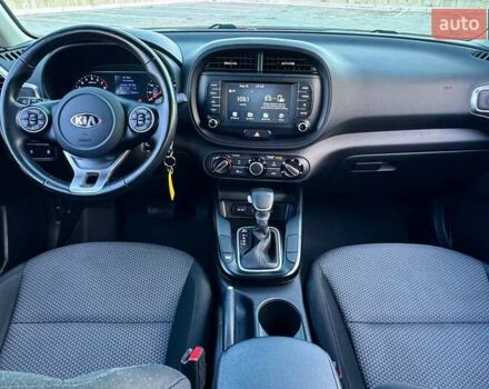 Красный Киа Soul, объемом двигателя 2 л и пробегом 121 тыс. км за 13990 $, фото 22 на Automoto.ua