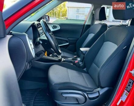 Красный Киа Soul, объемом двигателя 2 л и пробегом 121 тыс. км за 13990 $, фото 17 на Automoto.ua