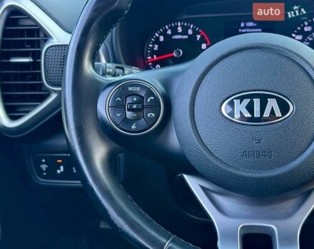 Красный Киа Soul, объемом двигателя 2 л и пробегом 121 тыс. км за 13990 $, фото 27 на Automoto.ua