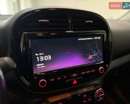 Червоний Кіа Soul, об'ємом двигуна 0 л та пробігом 106 тис. км за 17900 $, фото 11 на Automoto.ua