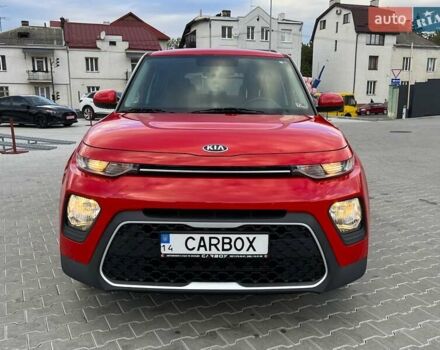 Красный Киа Soul, объемом двигателя 2 л и пробегом 110 тыс. км за 15000 $, фото 6 на Automoto.ua