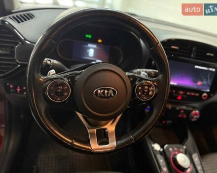 Червоний Кіа Soul, об'ємом двигуна 0 л та пробігом 106 тис. км за 17900 $, фото 10 на Automoto.ua