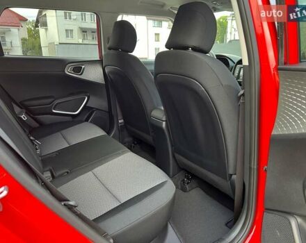 Красный Киа Soul, объемом двигателя 2 л и пробегом 110 тыс. км за 15000 $, фото 19 на Automoto.ua