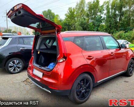 Красный Киа Soul, объемом двигателя 0.15 л и пробегом 105 тыс. км за 15950 $, фото 4 на Automoto.ua