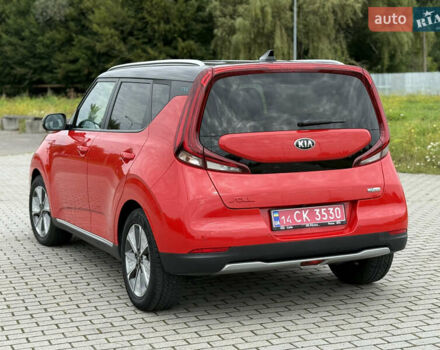Червоний Кіа Soul, об'ємом двигуна 0 л та пробігом 77 тис. км за 19000 $, фото 6 на Automoto.ua