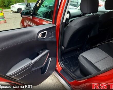 Красный Киа Soul, объемом двигателя 0.15 л и пробегом 105 тыс. км за 15950 $, фото 8 на Automoto.ua