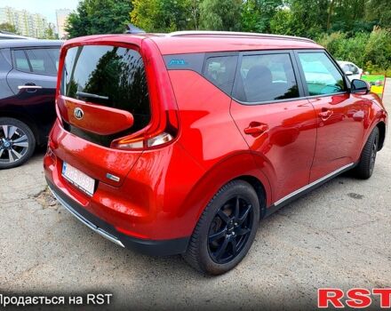 Красный Киа Soul, объемом двигателя 0.15 л и пробегом 105 тыс. км за 15950 $, фото 2 на Automoto.ua