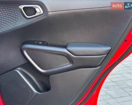 Червоний Кіа Soul, об'ємом двигуна 2 л та пробігом 35 тис. км за 15490 $, фото 17 на Automoto.ua