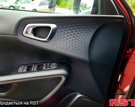 Красный Киа Soul, объемом двигателя 0.15 л и пробегом 105 тыс. км за 15950 $, фото 6 на Automoto.ua