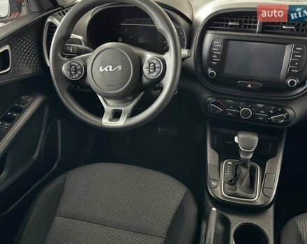 Красный Киа Soul, объемом двигателя 2 л и пробегом 115 тыс. км за 15000 $, фото 15 на Automoto.ua