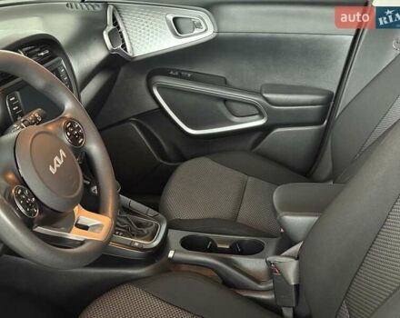 Красный Киа Soul, объемом двигателя 2 л и пробегом 115 тыс. км за 15000 $, фото 12 на Automoto.ua