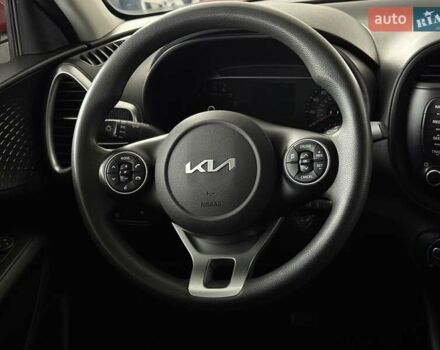 Красный Киа Soul, объемом двигателя 2 л и пробегом 115 тыс. км за 15000 $, фото 13 на Automoto.ua