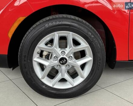Красный Киа Soul, объемом двигателя 2 л и пробегом 115 тыс. км за 15000 $, фото 9 на Automoto.ua